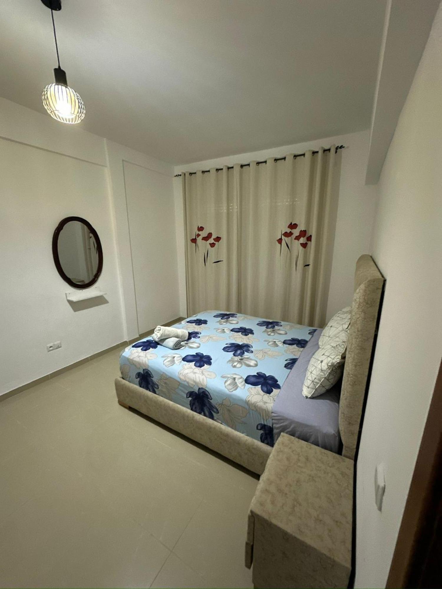 Complexe Al Massira Imm 13 N 6 Etg 2 Apartment Fnideq Exterior photo